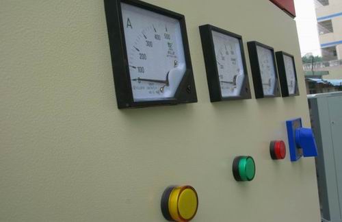 阿拉尔农场控制盘